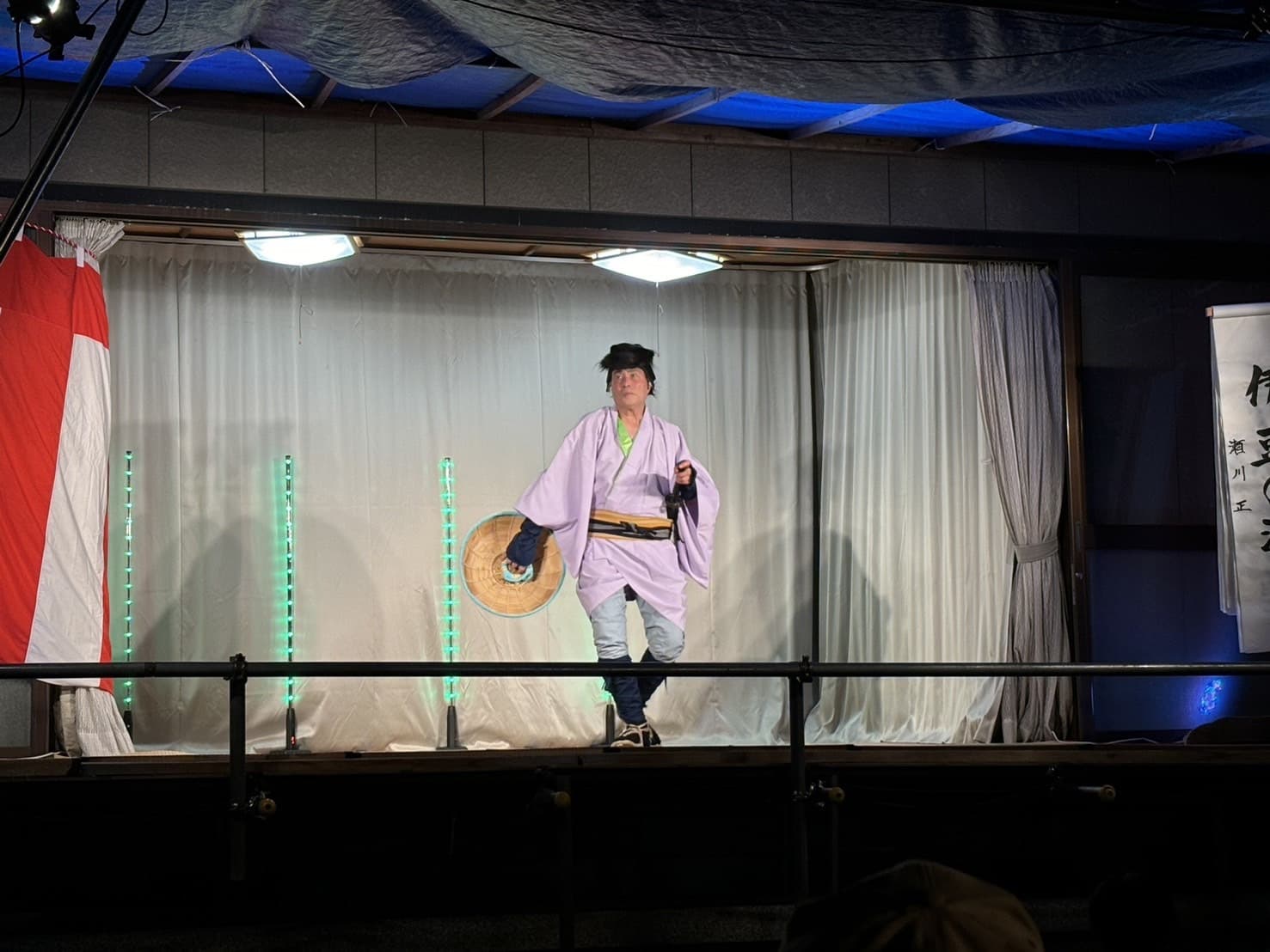 瀬川正様(伊豆の渡り鳥)